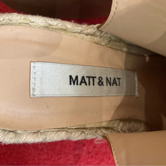MATT & NAT Sz 38 Acacia Peep Toe Velcro Closure Espadrille Wrapped Wedges - Picture 6 of 11